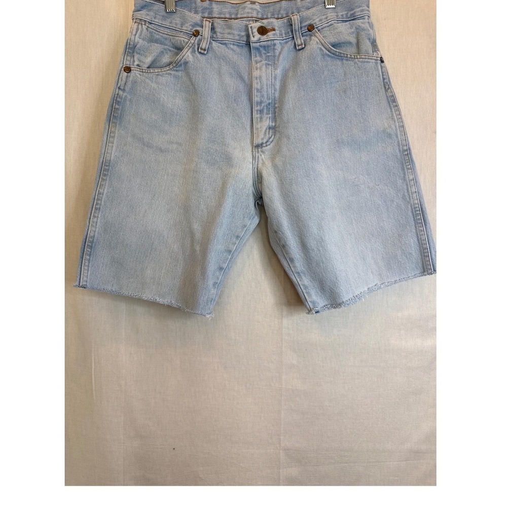 Wrangler Vintage High Waisted Denim Shorts Light Wash Cut Off Western 32 waist